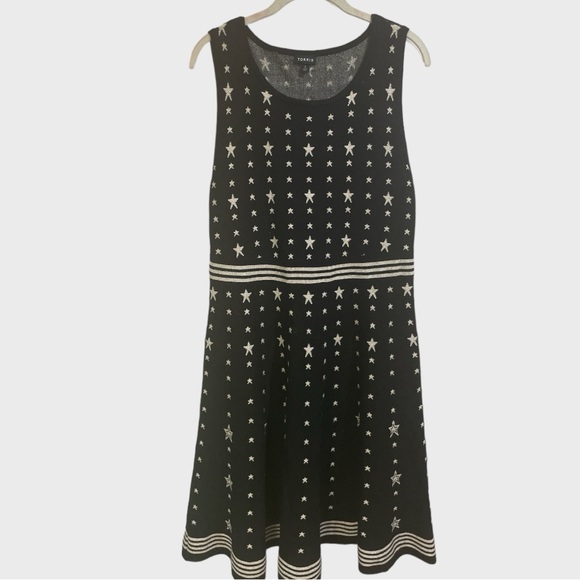 Torrid Black & White Star Sweater-Knit Skater Dress Size 2X - Picture 7 of 14